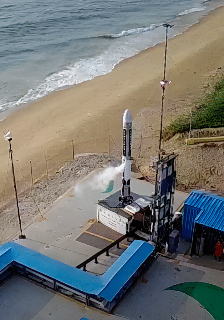 Mobile Launchpad with rocket